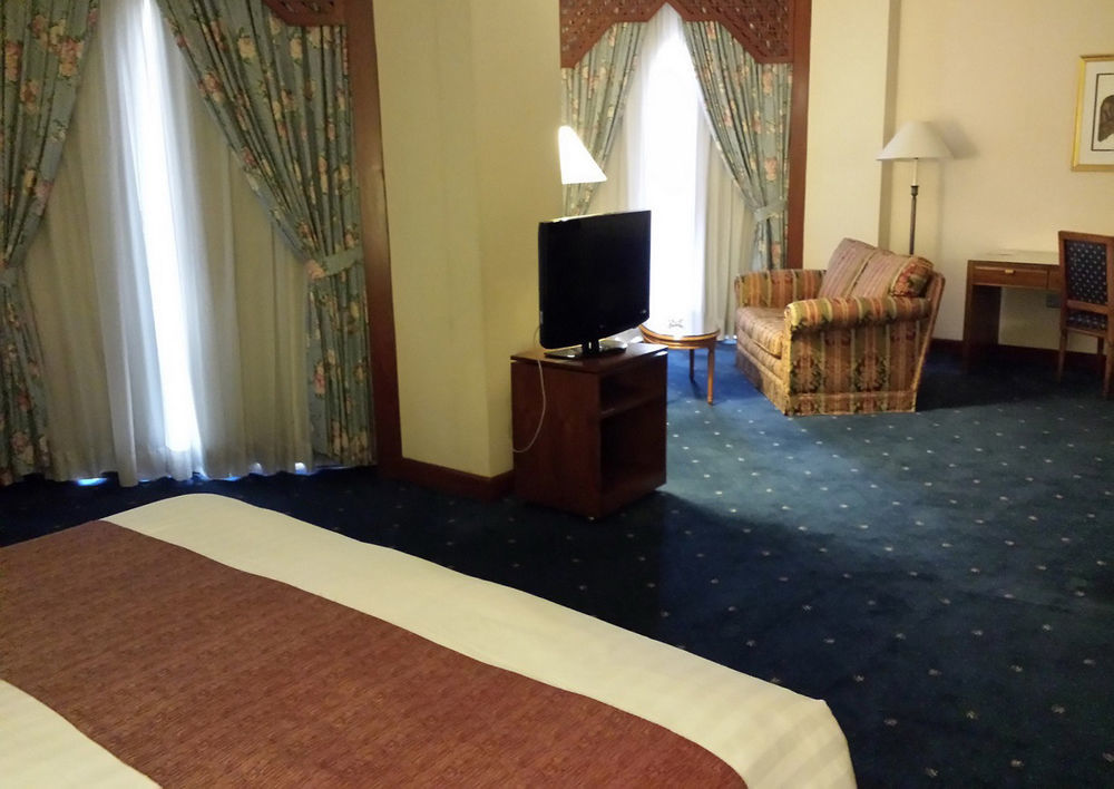 Safir International Hotel Kuwait Koweït Extérieur photo